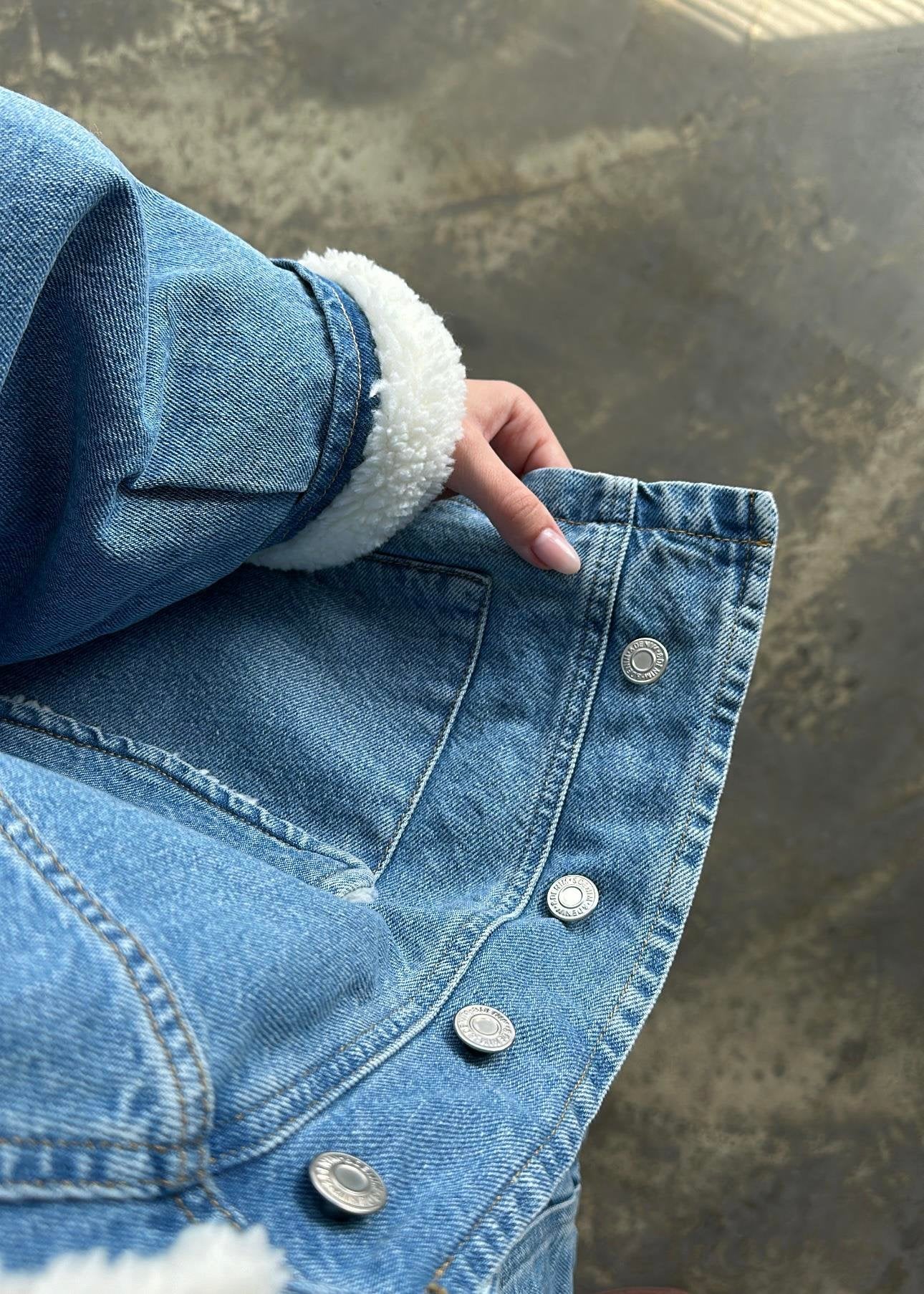 Kürk Detaylı Denim Mont MAVİ