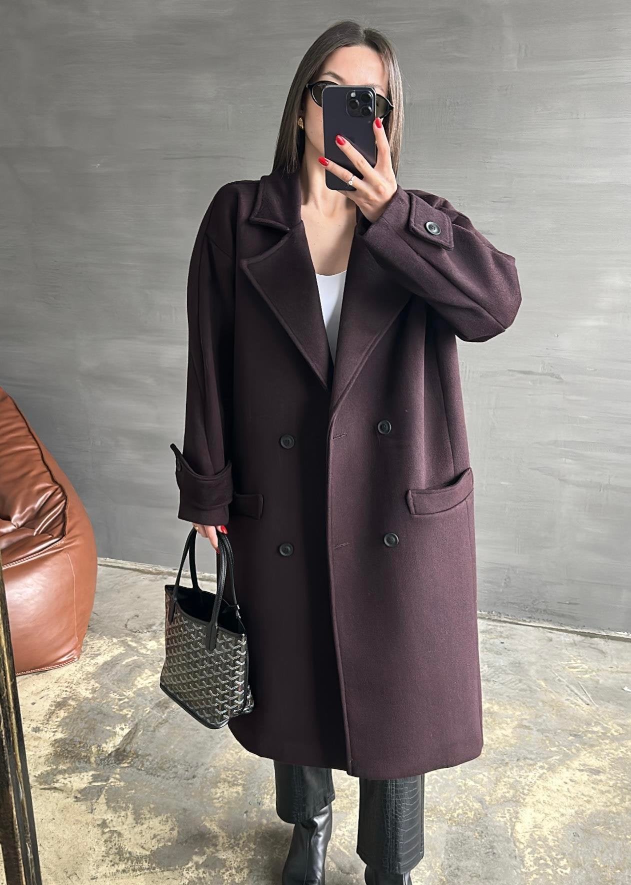 Kelebek Yakalı Kaşe Kaban MÜRDÜM