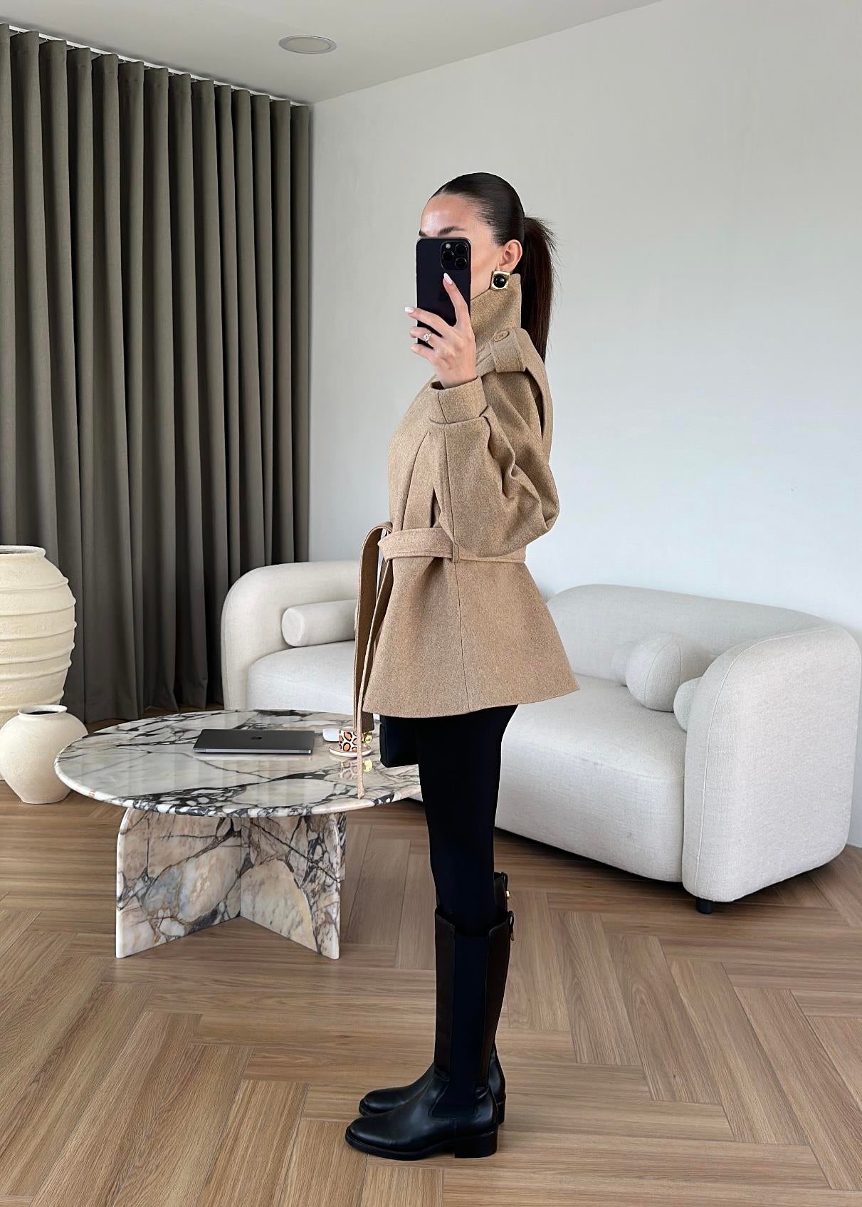 Volanlı Kaşe Kaban CAMEL