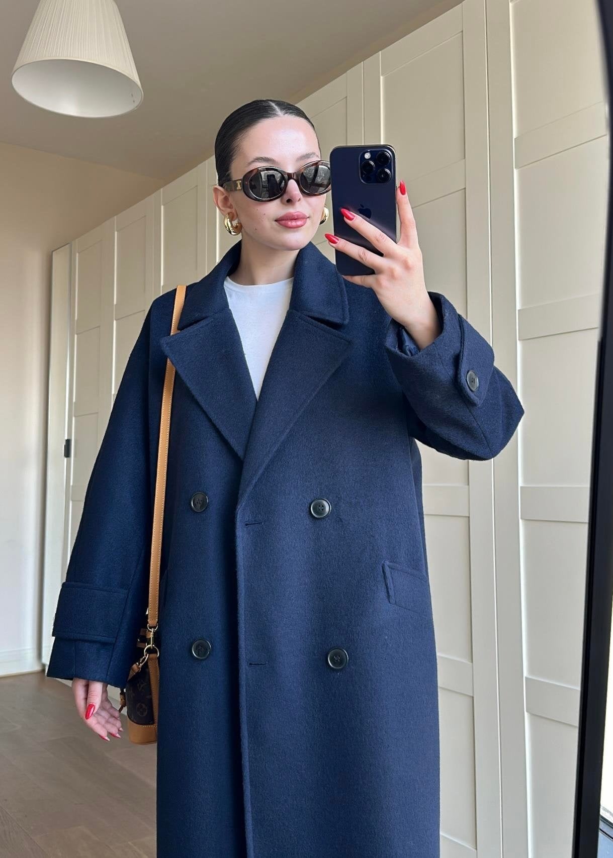 Kelebek Yakalı Kaşe Kaban LACİVERT