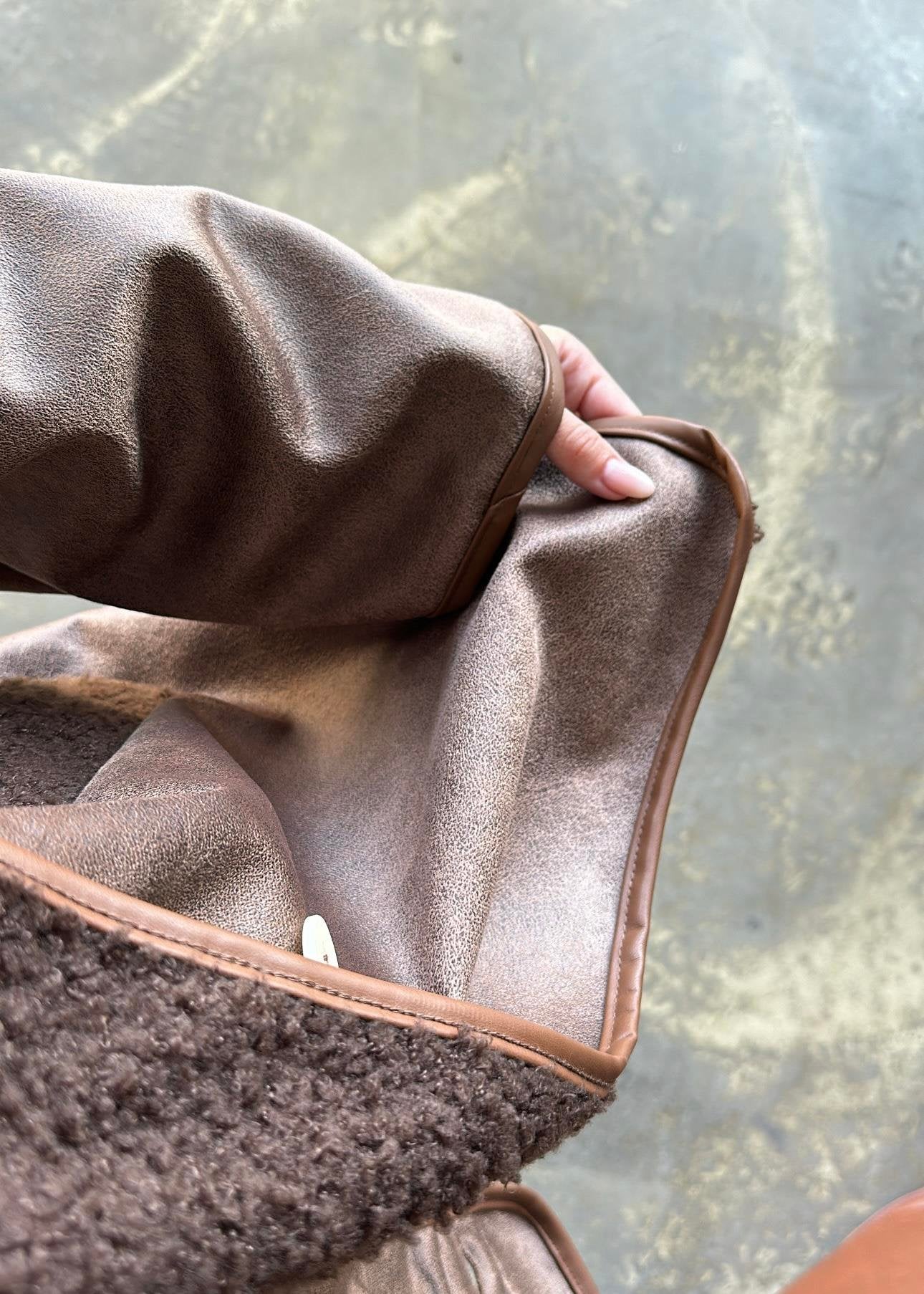 Deri Biyeli Nubuk Ceket KAHVERENGİ