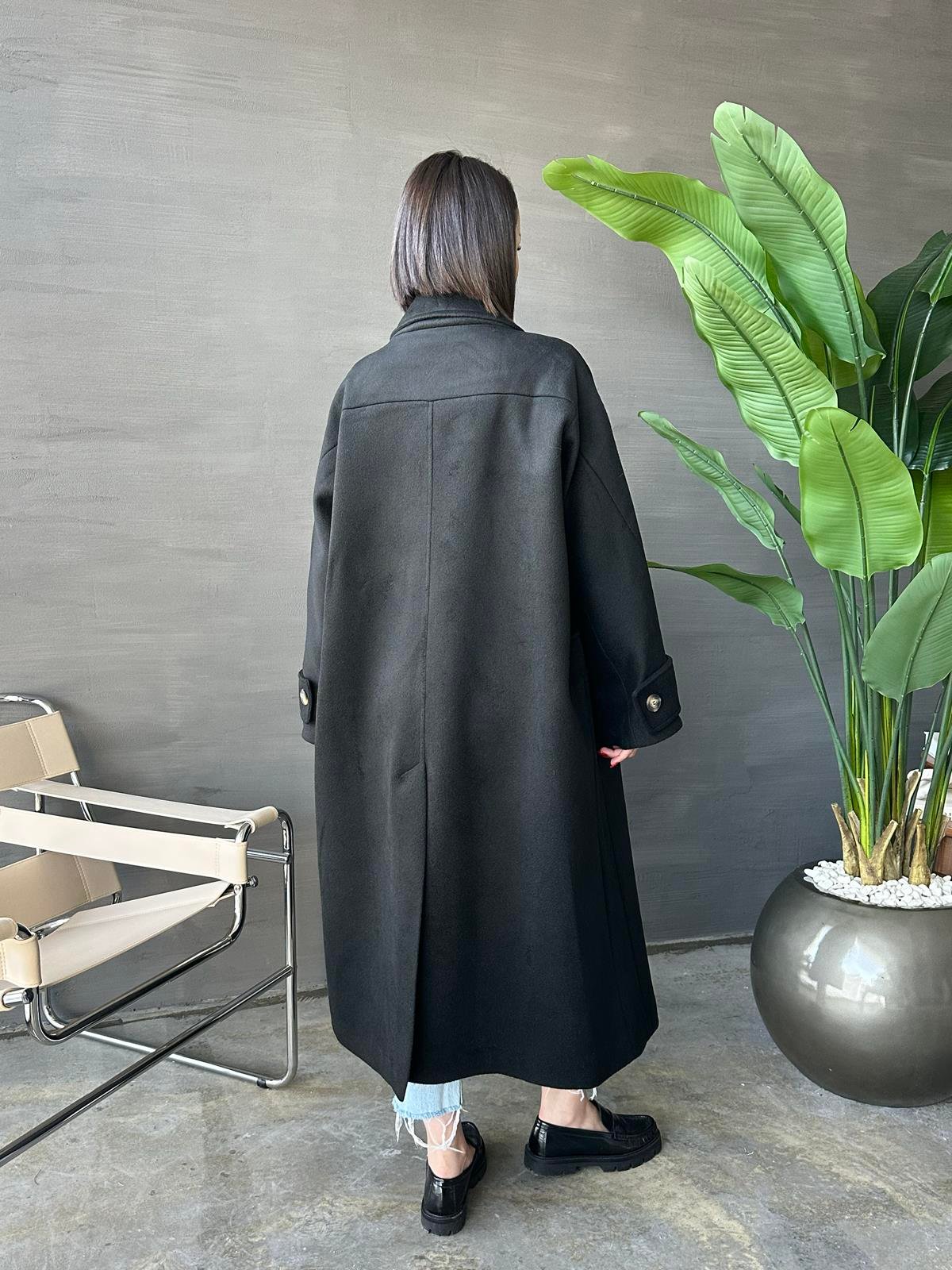 Kelebek Yakalı Kaşe Kaban SİYAH