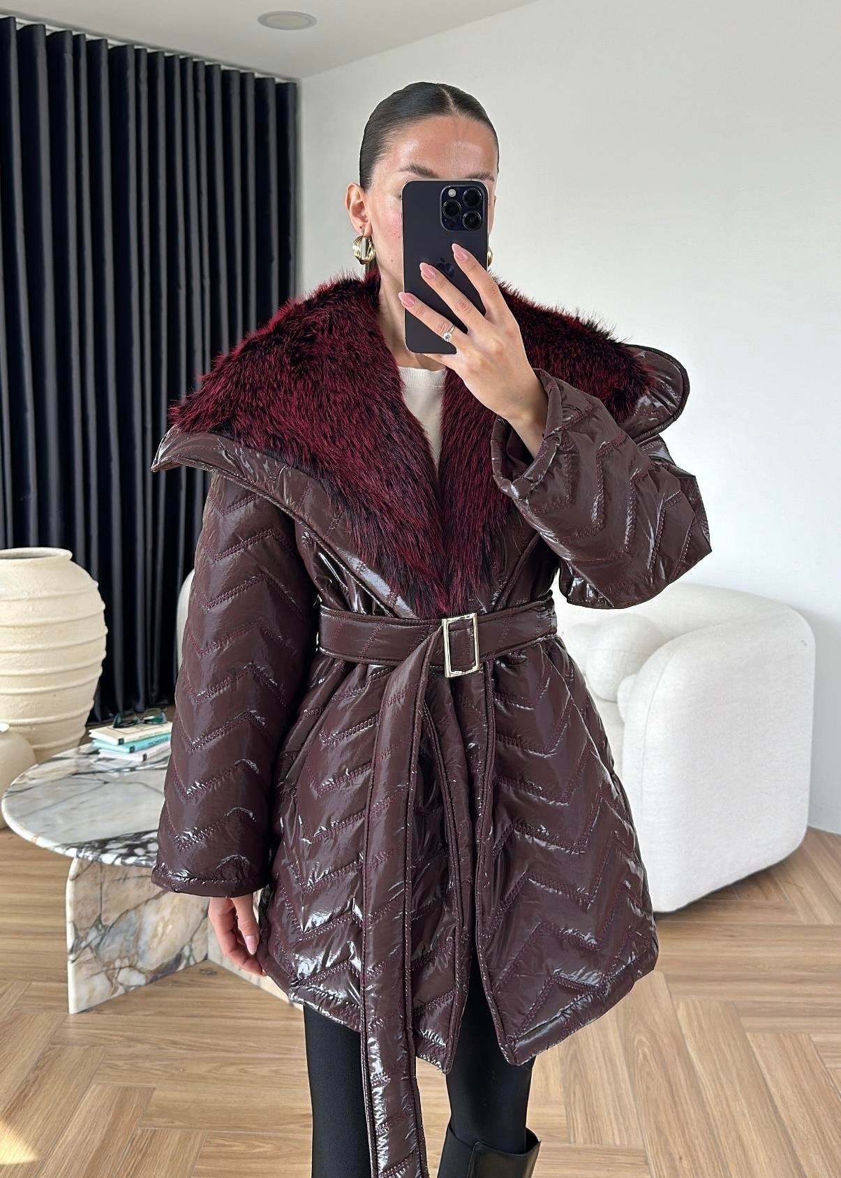 Rugan Yakası Kürklü Mont