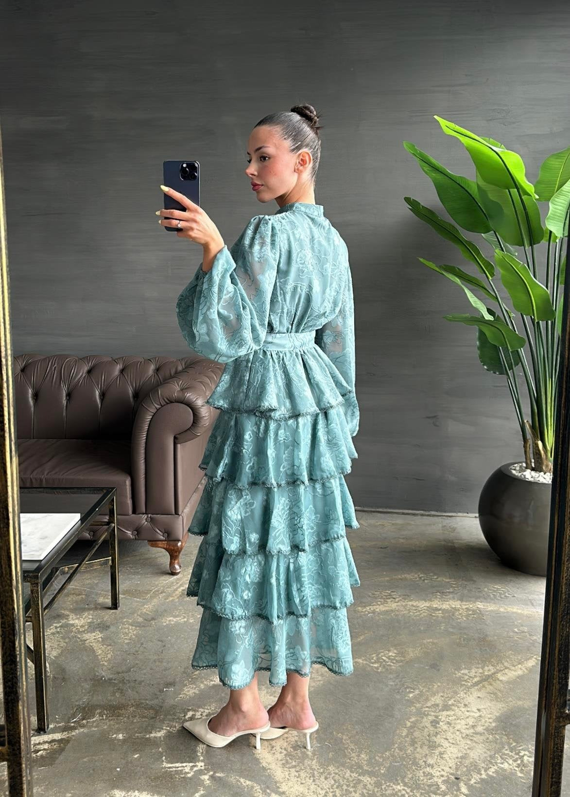 Çiçek Desenli Fırfırlı Elbise MİNT YEŞİLİ