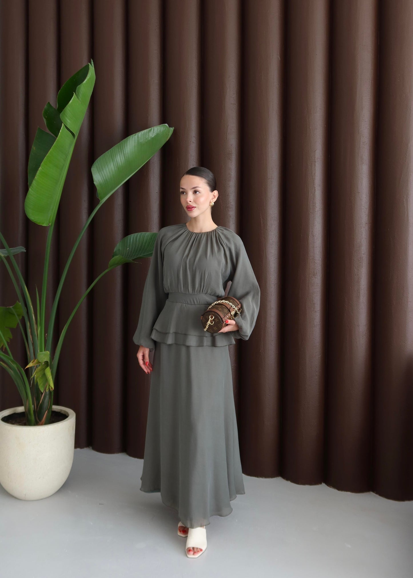 Beli Volanlı Elbise ZÜMRÜT