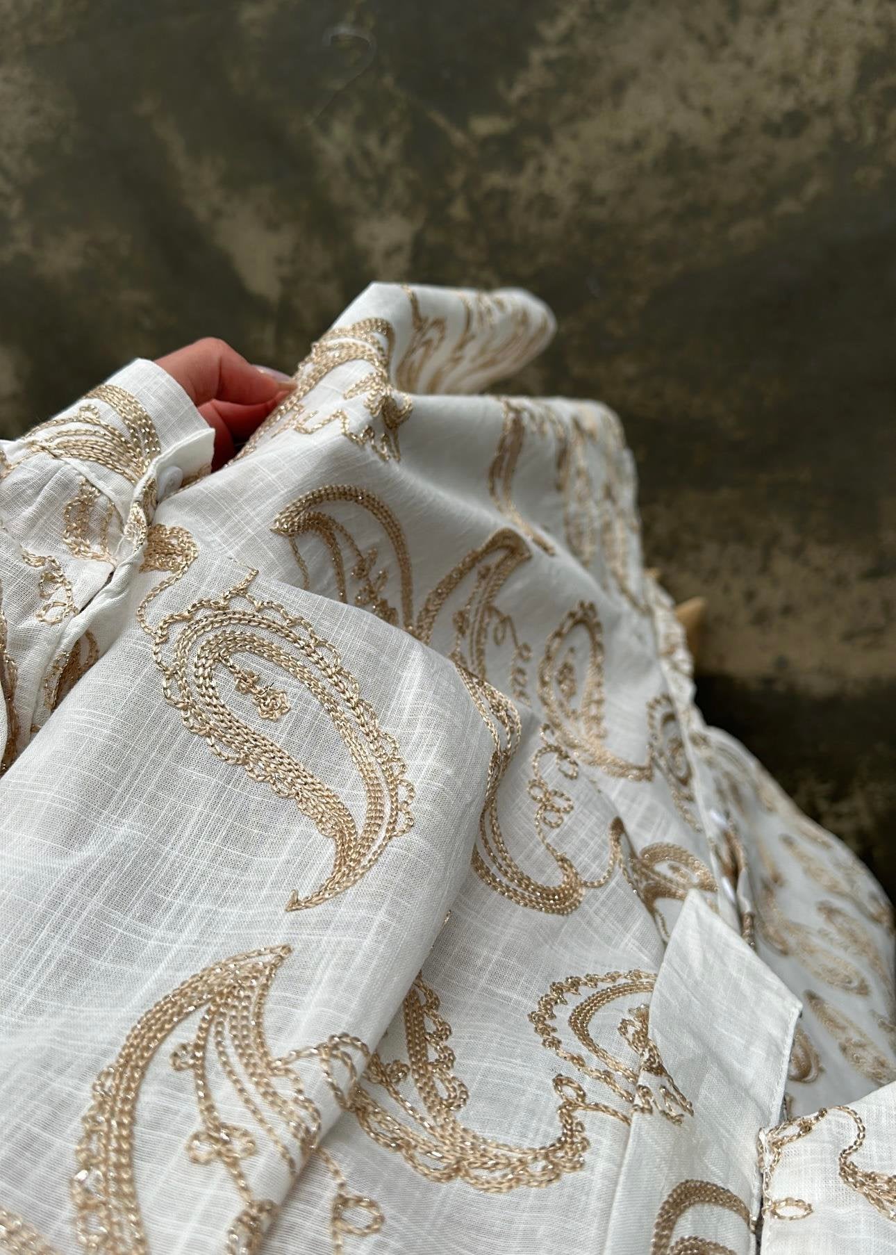 Gold İşlemeli Keten Elbise EKRU