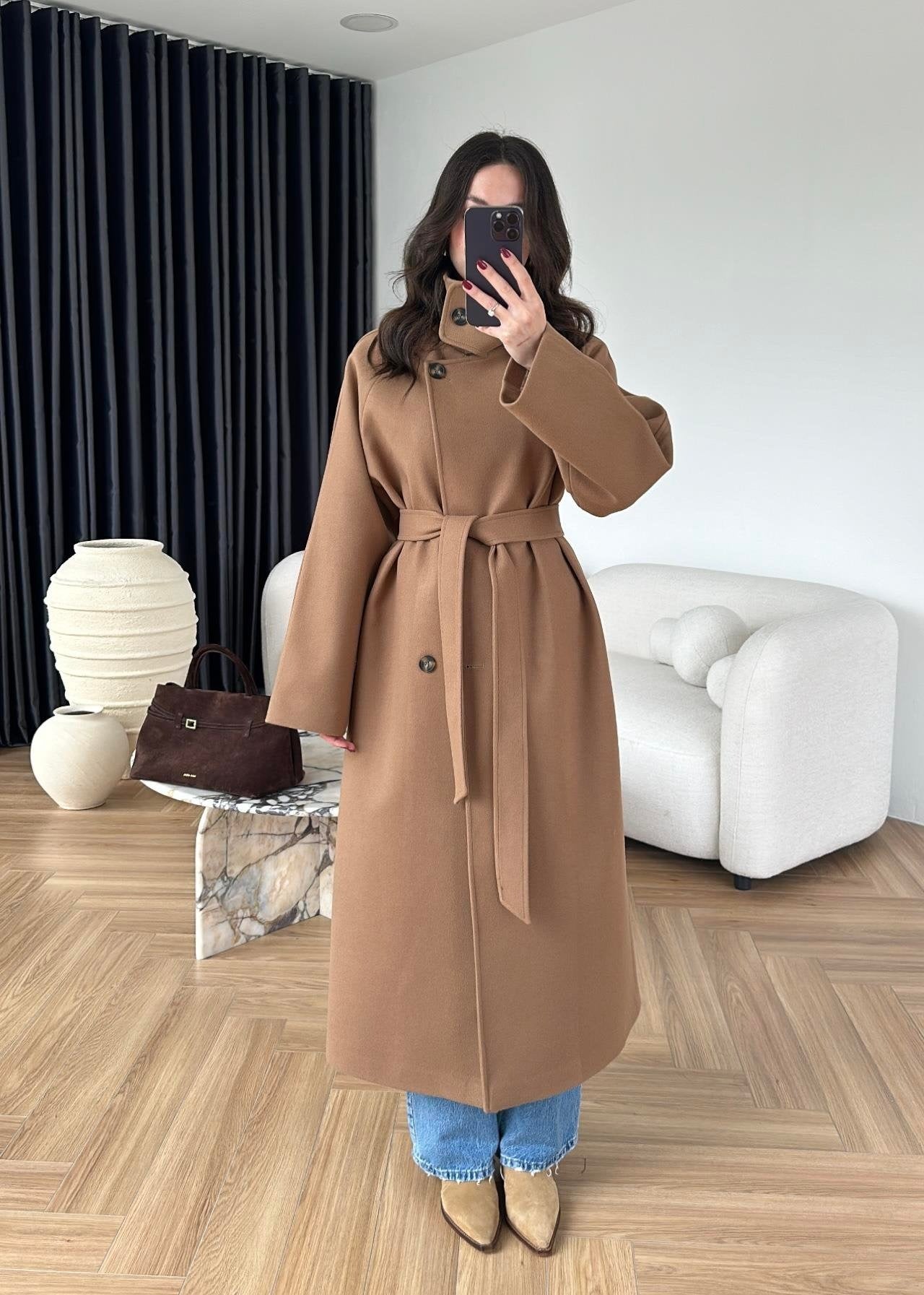 Dik Yakalı Kuşaklı Kaban CAMEL