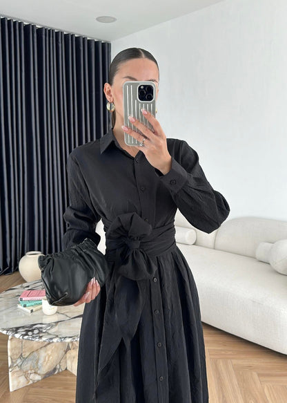 Kraşlı Beli Bağlamalı Elbise SİYAH