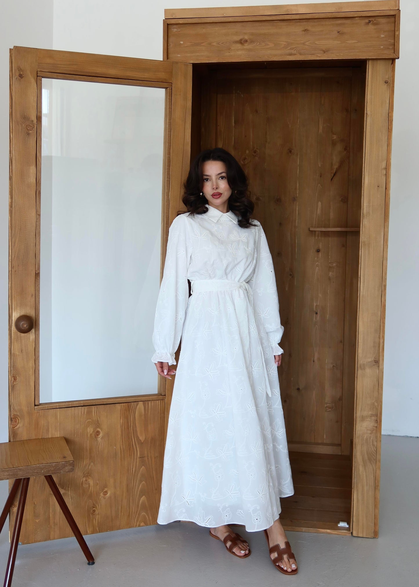 Gömlek Yakalı Brode Elbise BEYAZ