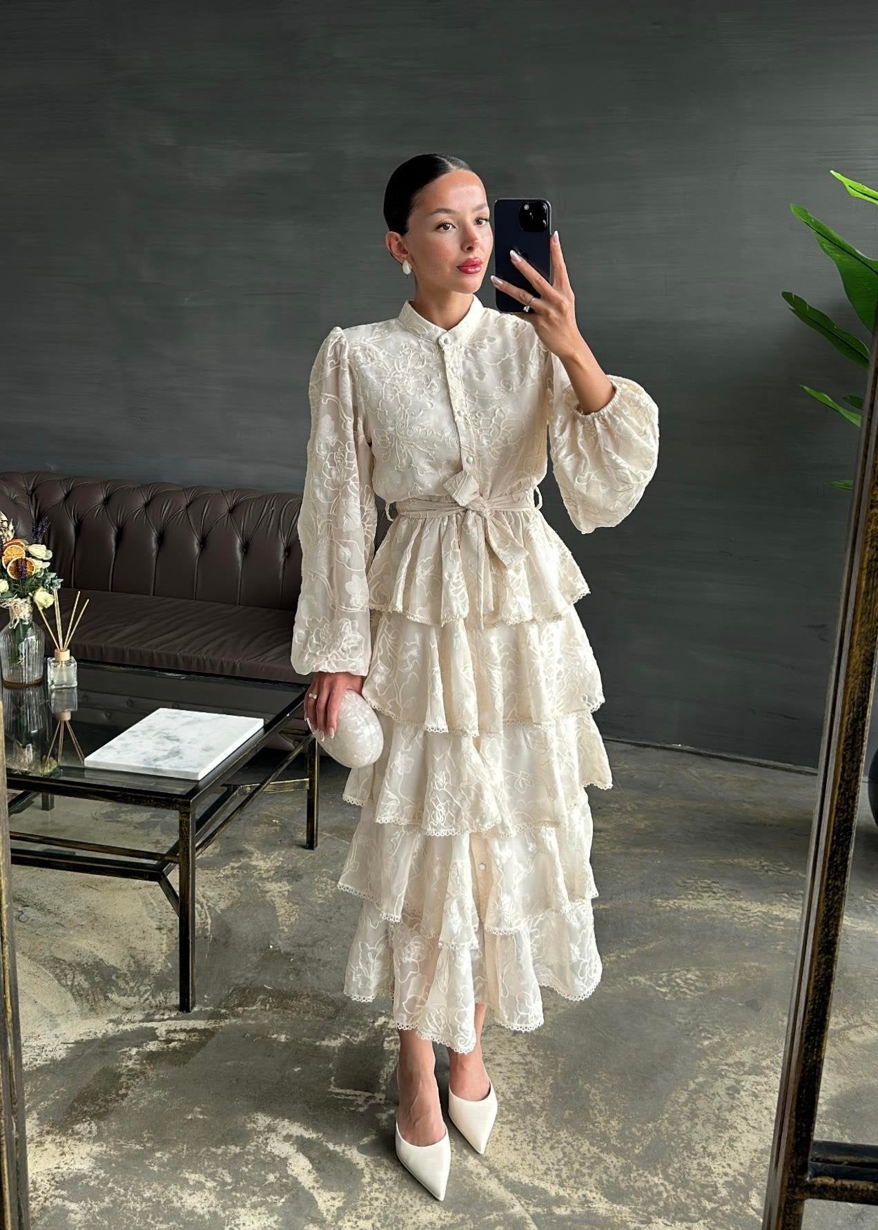 Çiçek Desenli Fırfırlı Elbise BEJ