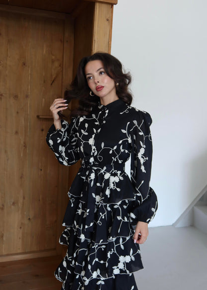 Katkat Nakışlı Elbise SİYAH