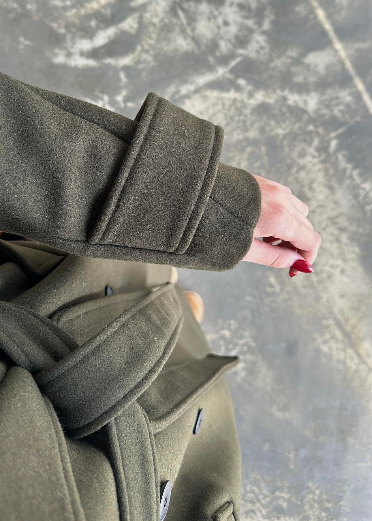 Kelebek Yakalı Kaban HAKİ