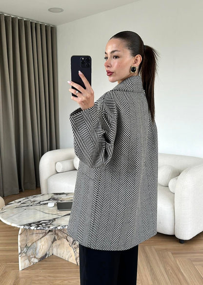 Balıksırtı Ara Boy Kaban SİYAH