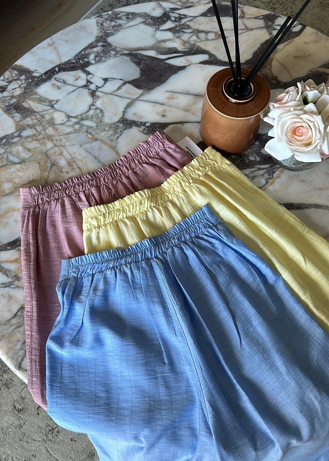 Büzgülü Gömlekli Takım SARI