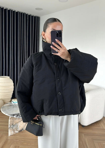 Dik Yakalı Arkası Uzun Mont SİYAH