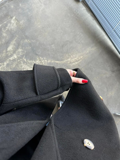 Kelebek Yakalı Kaşe Kaban SİYAH