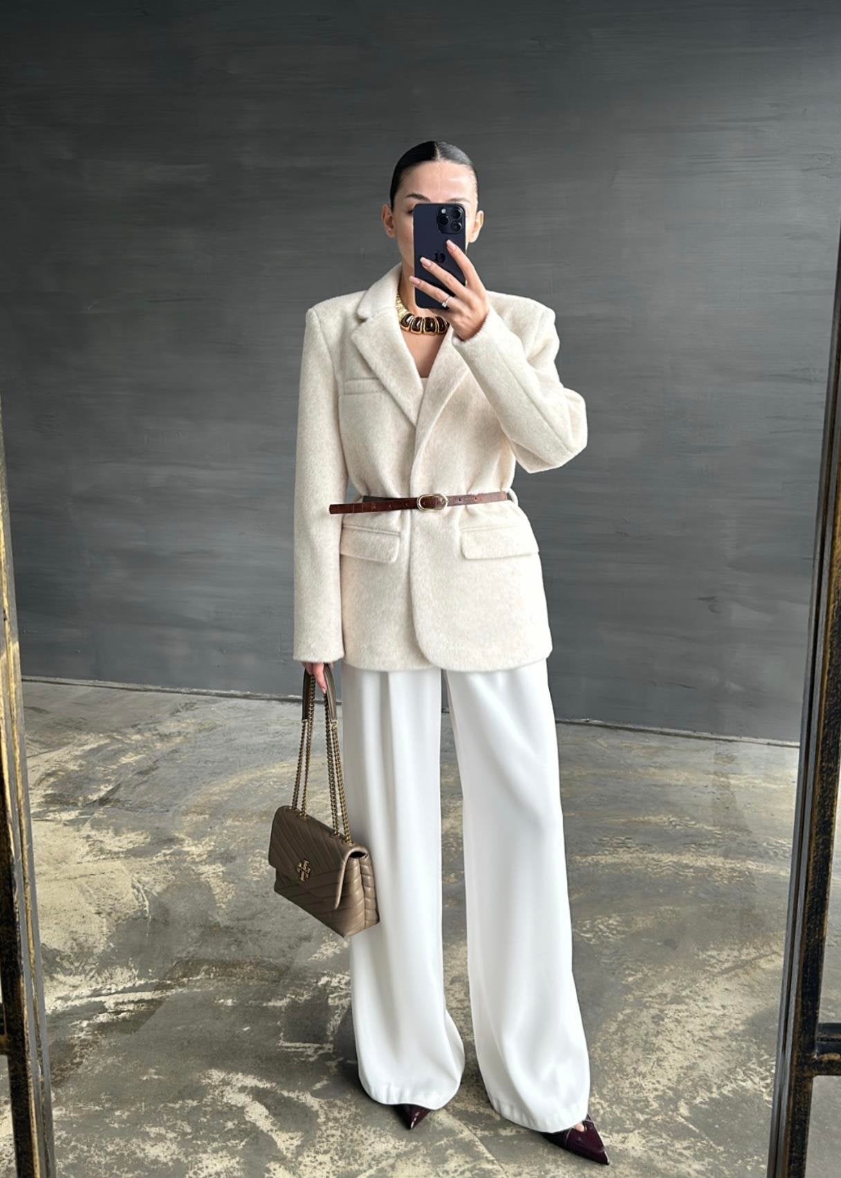 Alpaka Kemerli Ceket EKRU