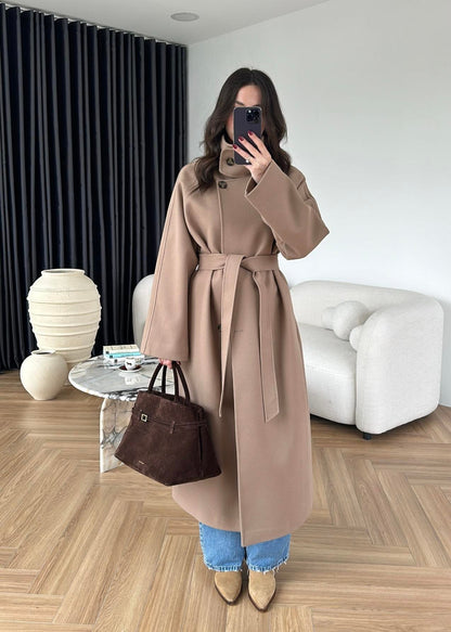 Dik Yakalı Kuşaklı Kaban VİZON