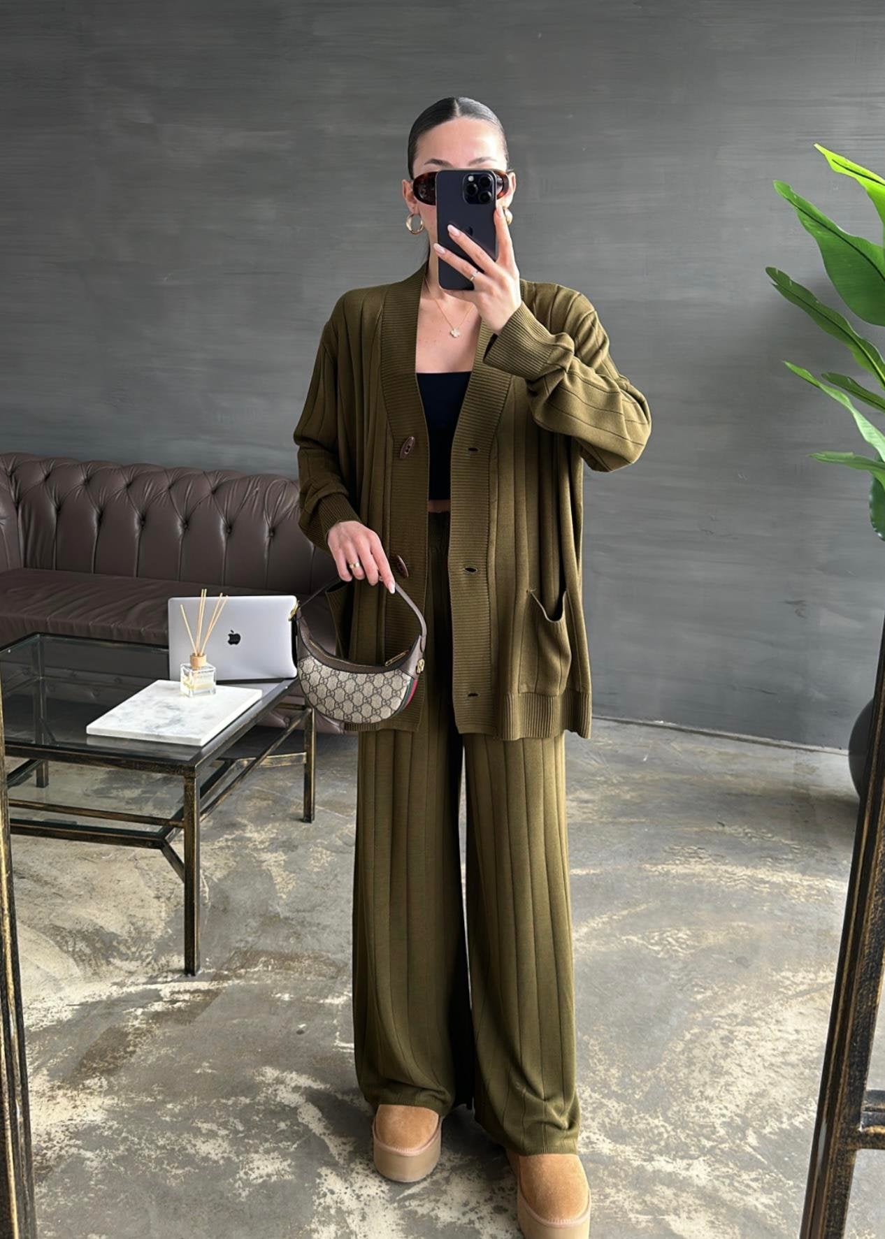 Ahşap Düğmeli Hırkalı Takım HAKİ