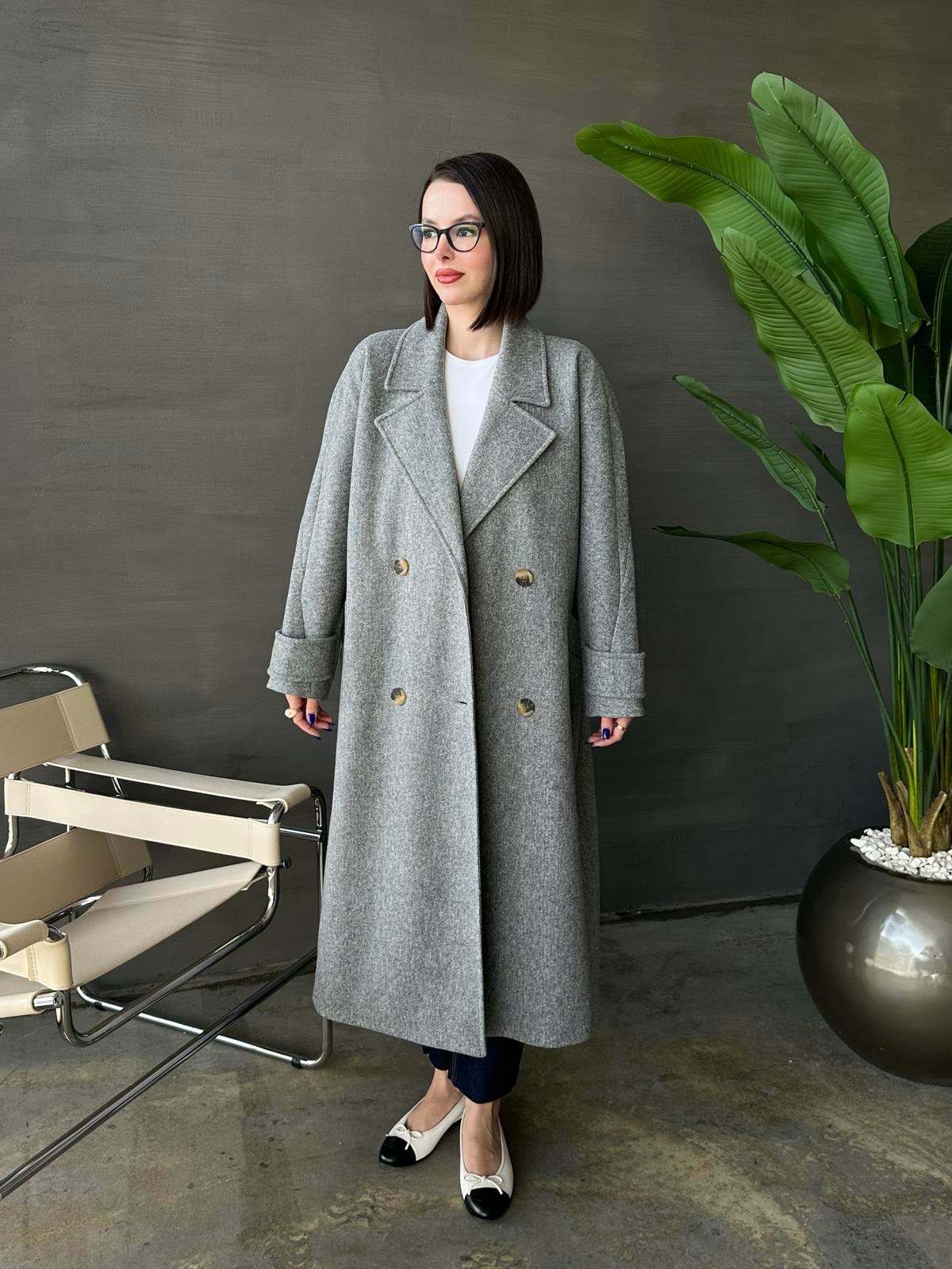 Kelebek Yakalı Kaşe Kaban KOYU GRİ