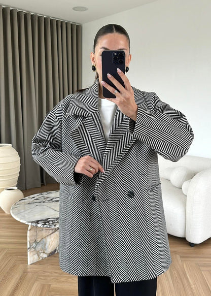 Balıksırtı Ara Boy Kaban SİYAH