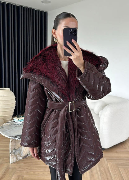 Rugan Yakası Kürklü Mont