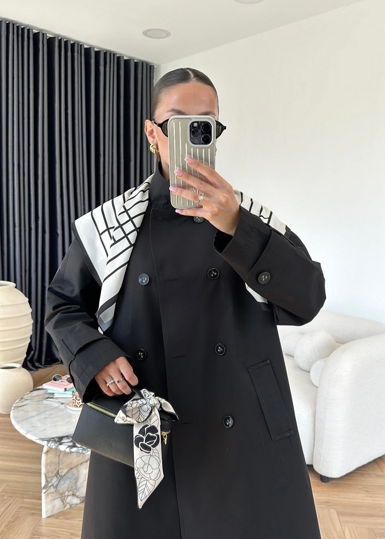 Fularlı Uzun Trençkot SİYAH