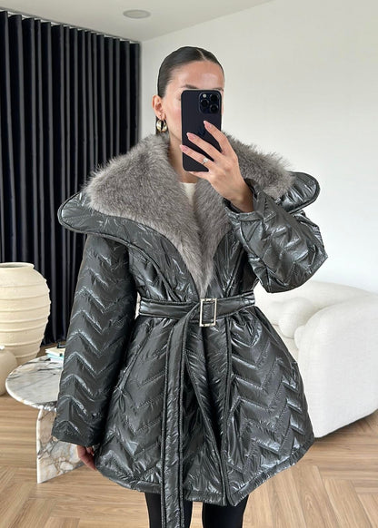 Rugan Yakası Kürklü Mont