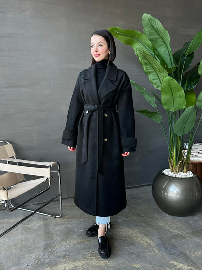 Kelebek Yakalı Kaşe Kaban SİYAH