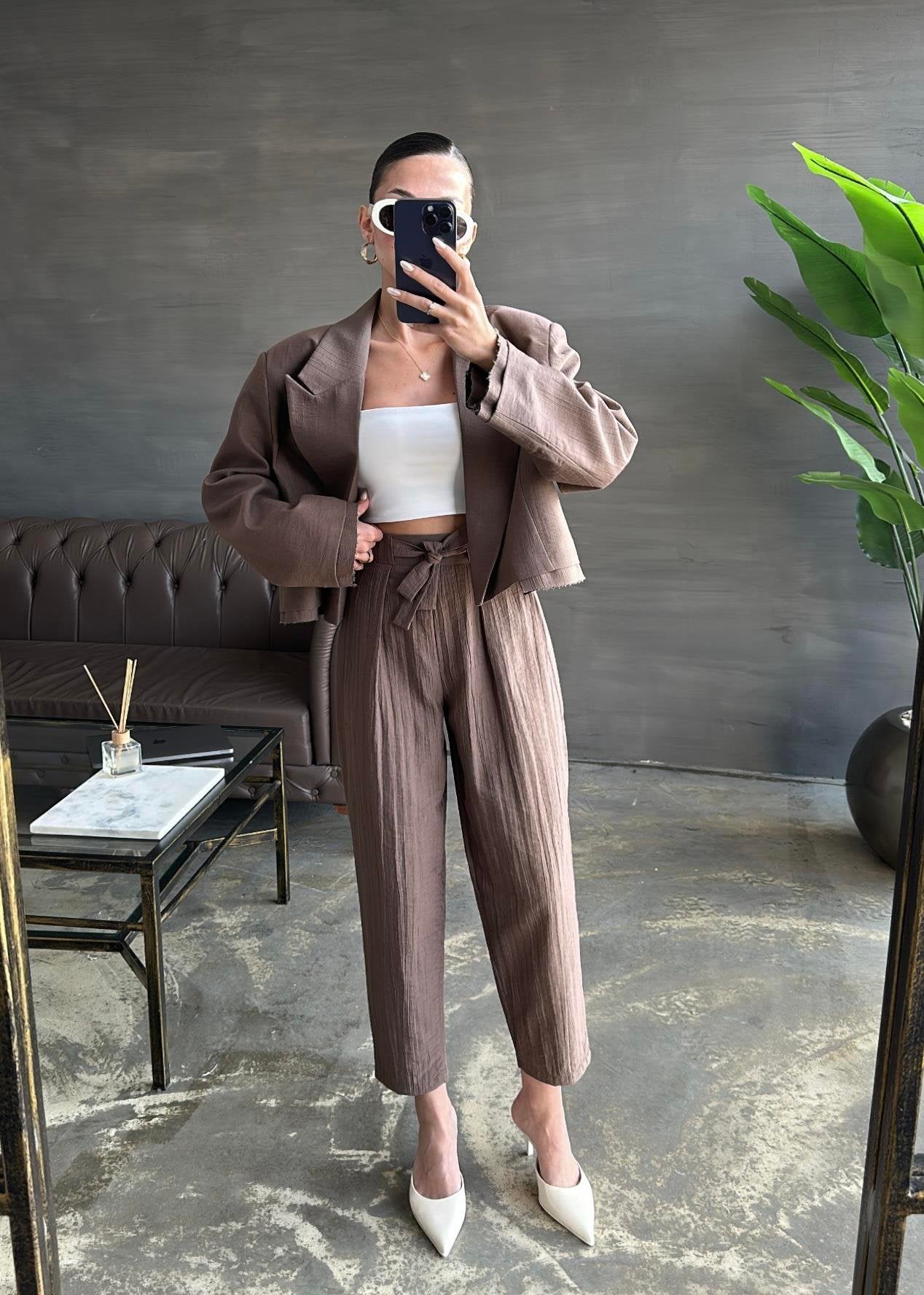 Bağlama Detaylı Crop Ceketli Takım ACI KAHVE