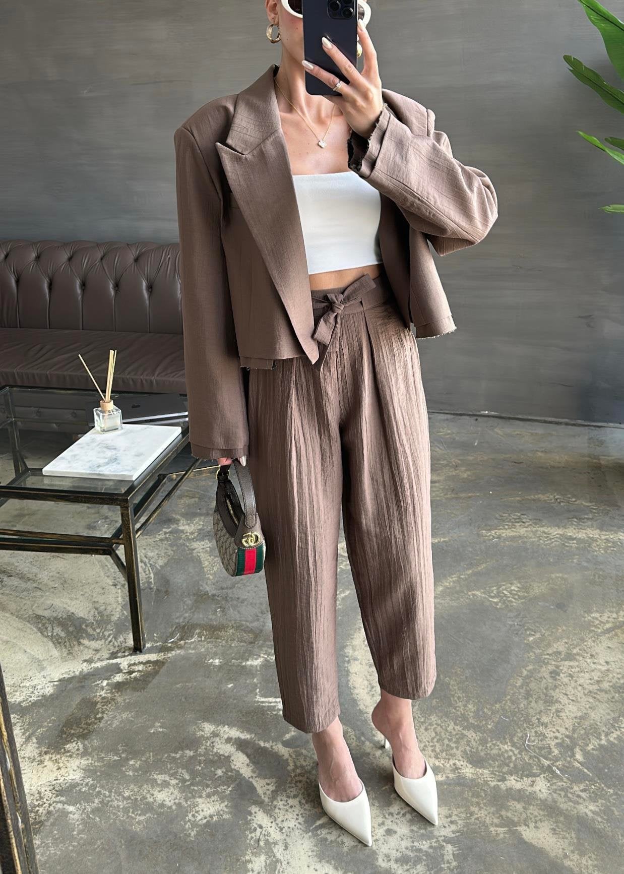 Bağlama Detaylı Crop Ceketli Takım ACI KAHVE