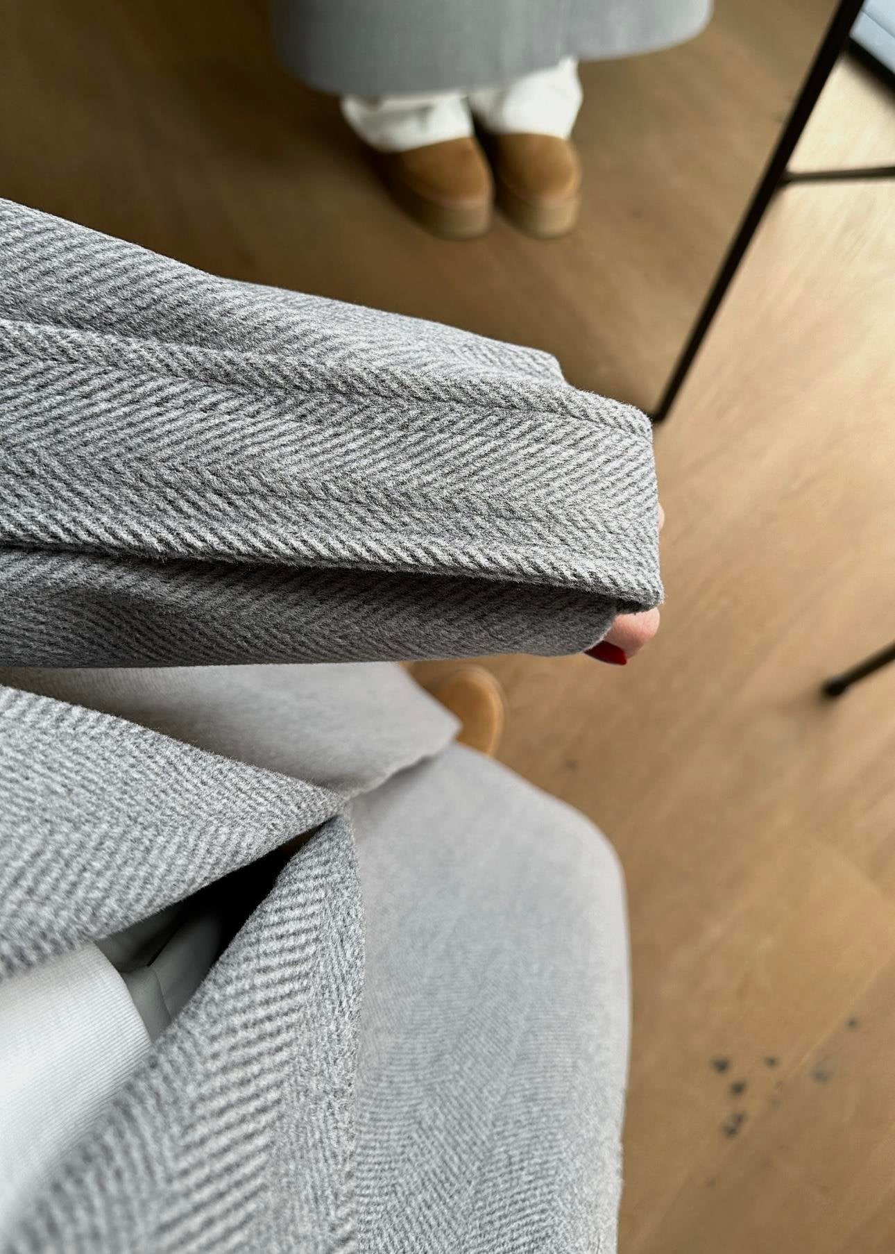 Apoletli Balıksırtı Kemerli Kaban