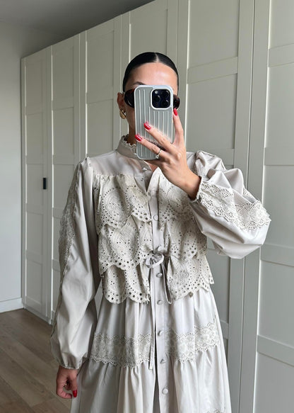 Güpürlü Dantelli Elbise BEJ