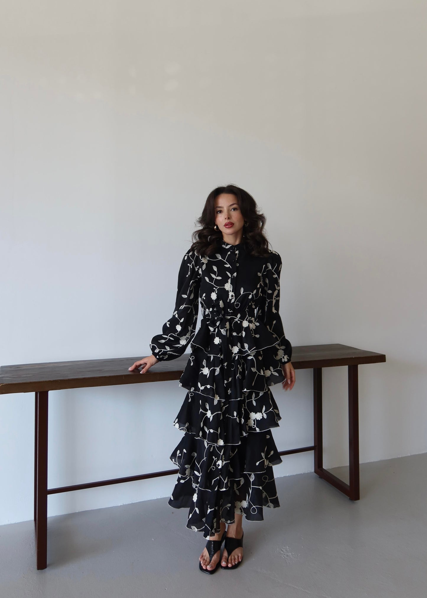 Katkat Nakışlı Elbise SİYAH