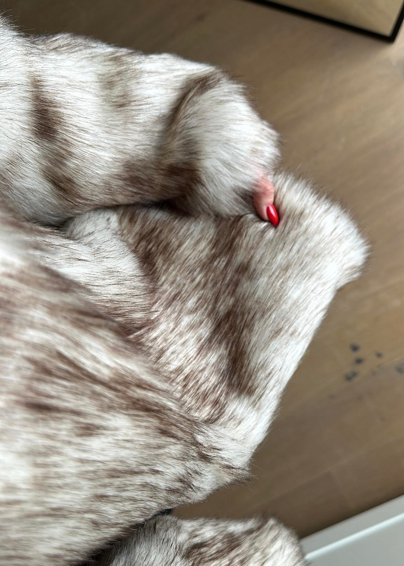 Volümlü Premium Kürk AÇIK BEJ