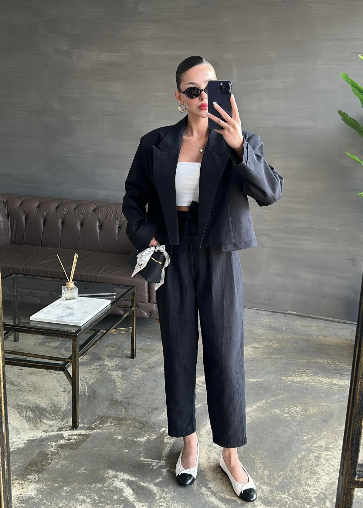 Bağlama Detaylı Crop Ceketli Takım SİYAH