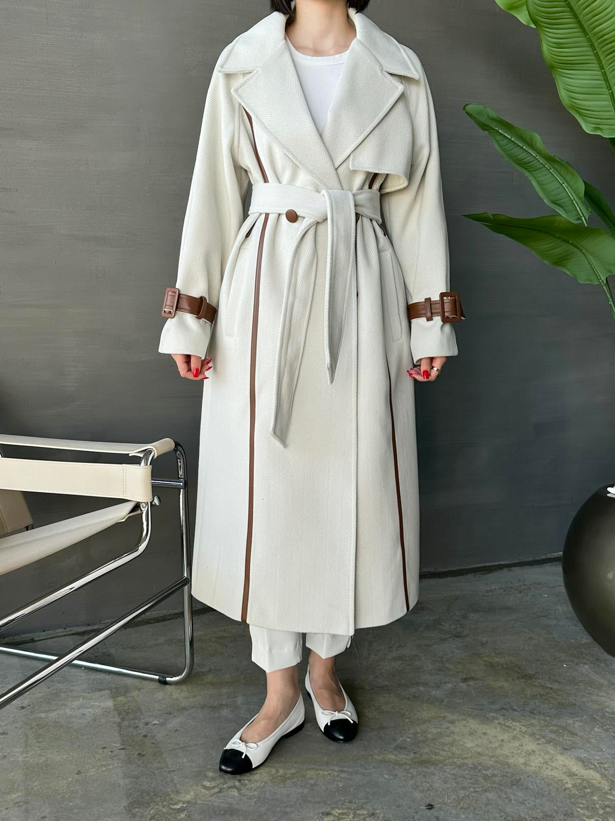 Deri Detaylı Premium Kaban TAŞ