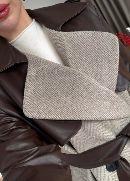 Omuzu Deri Detaylı Uzun Kaban ACI KAHVE