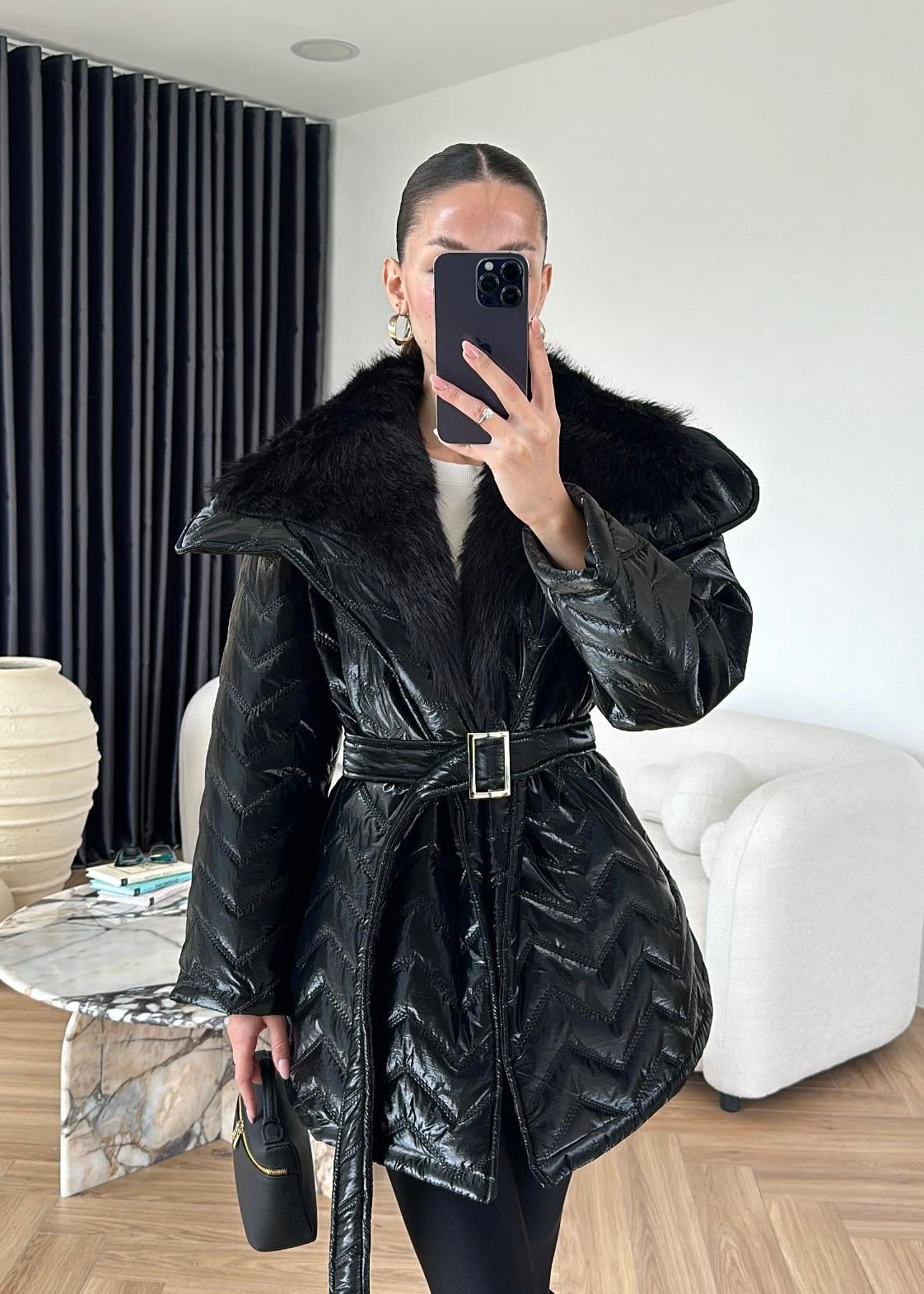 Rugan Kürk Detaylı Mont SİYAH