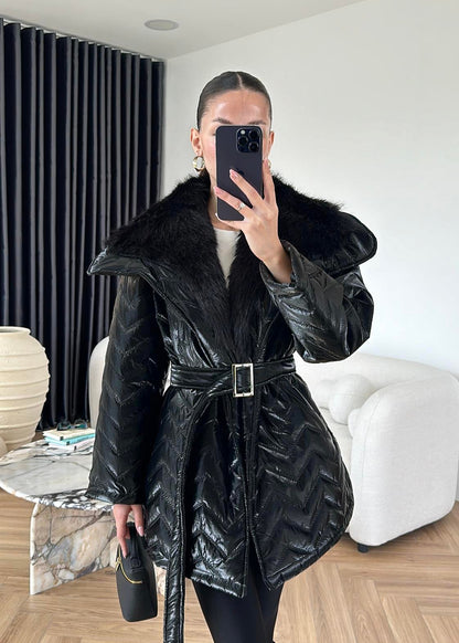 Rugan Kürk Detaylı Mont SİYAH