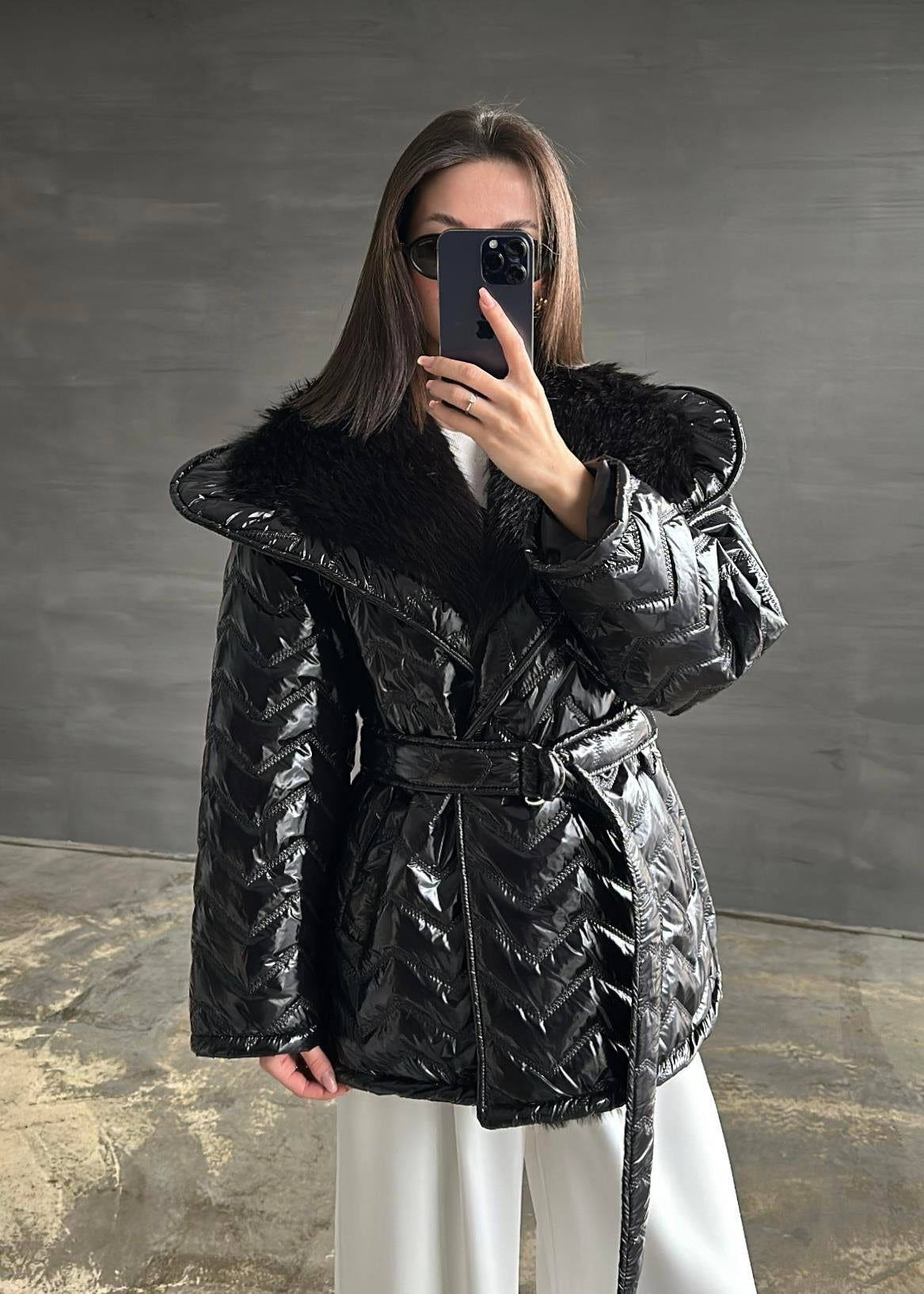 Rugan Yakası Kürklü Mont SİYAH