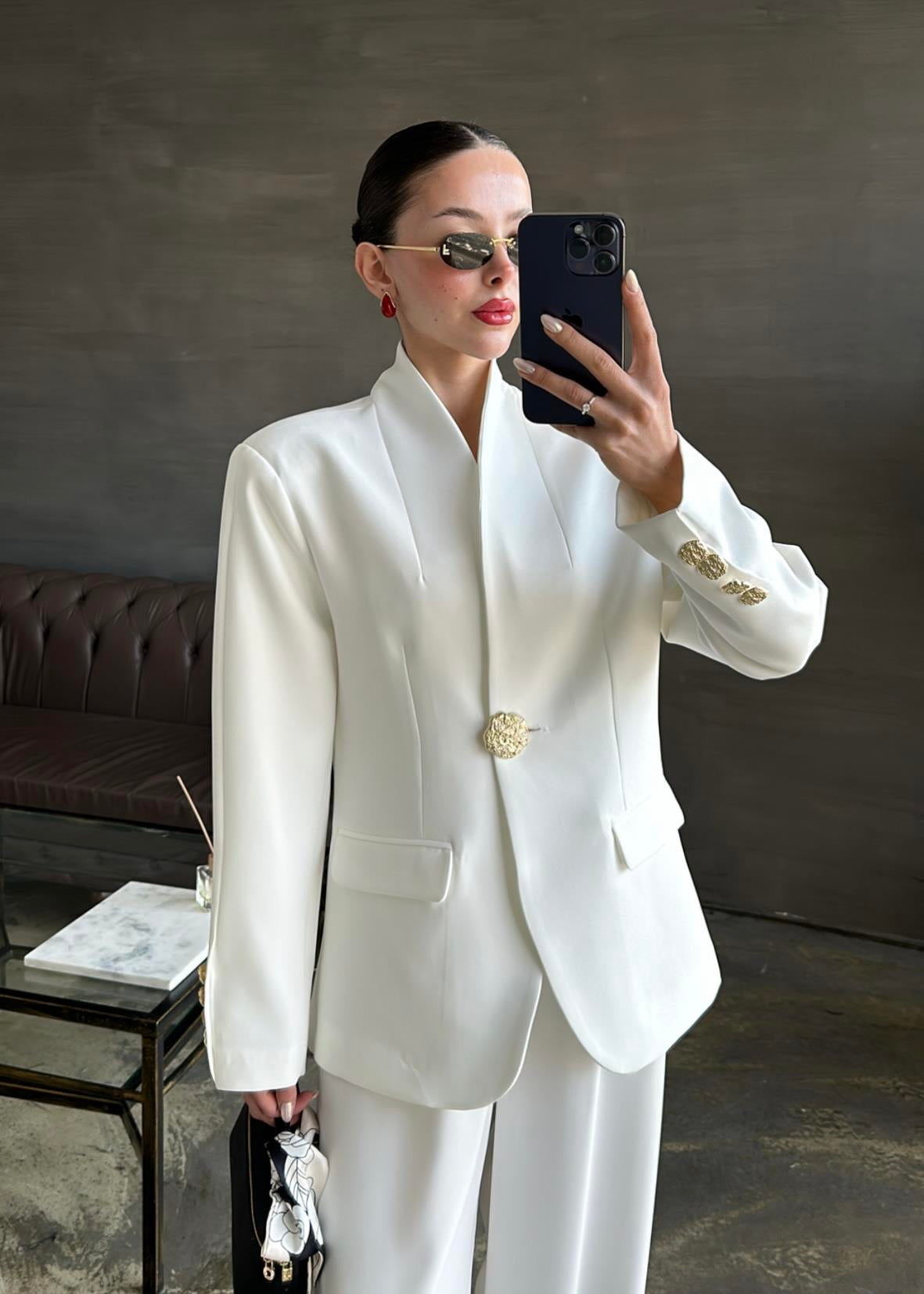 Şal Yakalı Gold Düğmeli Ceket BEYAZ