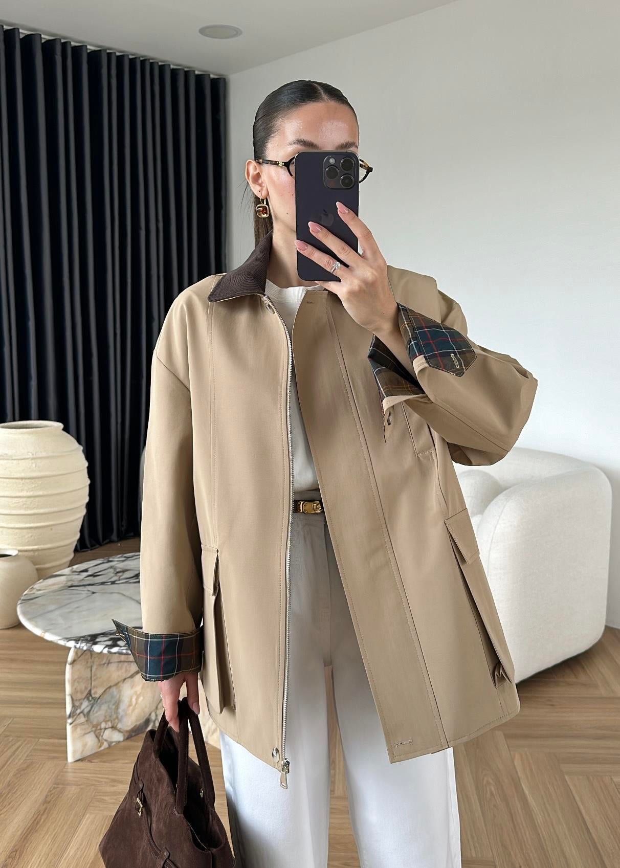 Torba Cepli Ekose Detaylı Ceket BEJ